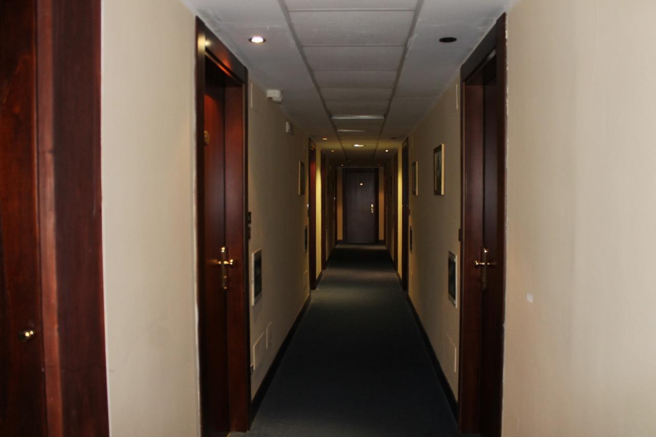 Hotel De La Ville & Centro Congressi Benewent Zewnętrze zdjęcie