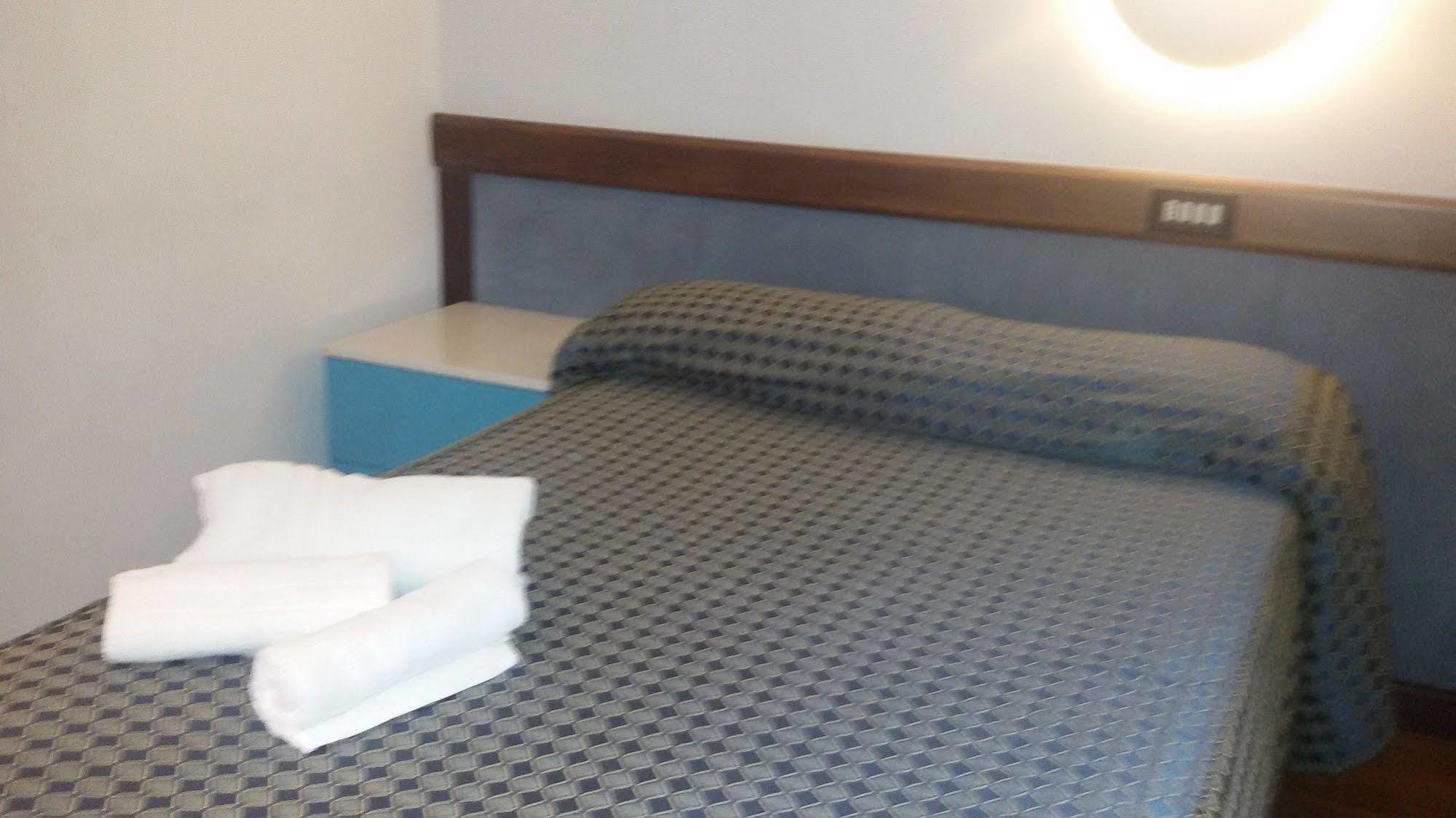 Hotel De La Ville & Centro Congressi Benewent Zewnętrze zdjęcie